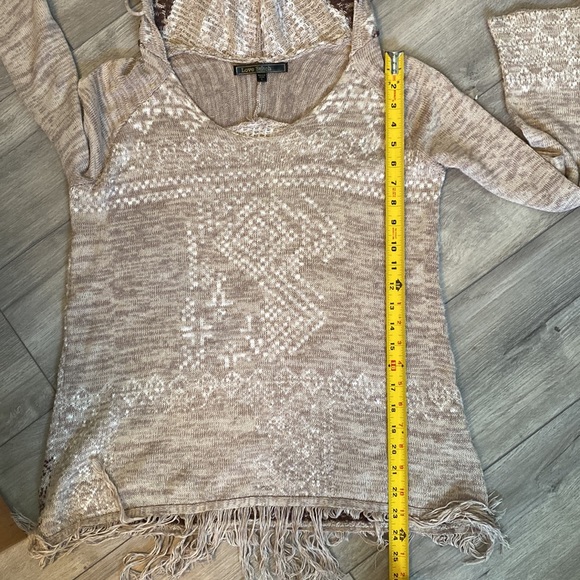 Love Stitch Hooded Fringe Sweater - Picture 9 of 9